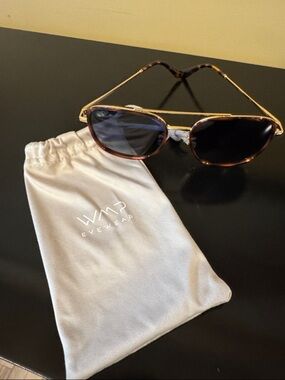 WMP Eyewear Women's Tortoiseshell & Gold Sunglasses - Brown Lenses